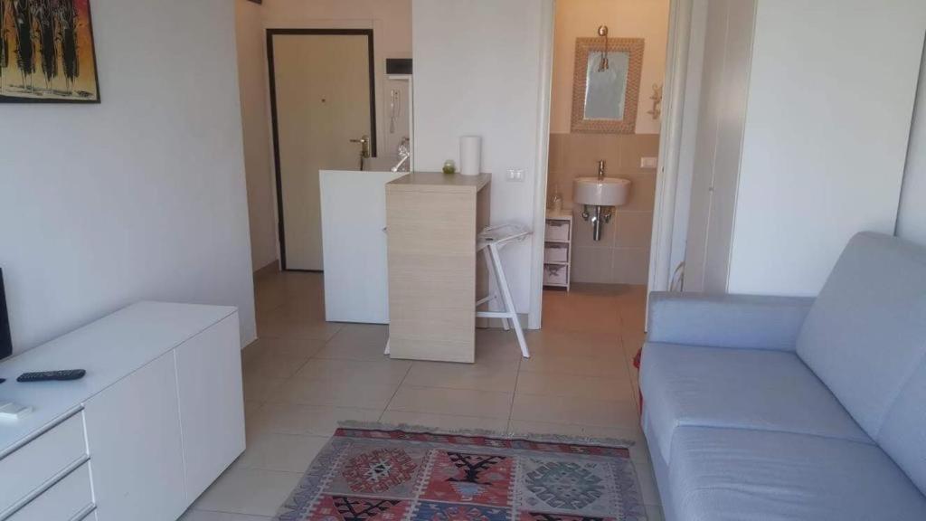 Monolocale Lungomare Viareggio Apartment Exterior photo